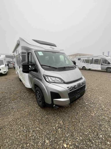 Carado T 457