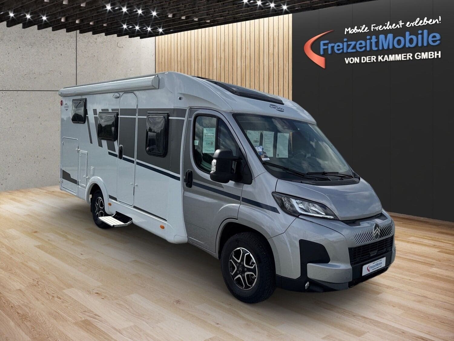 Wohnmobil Carado V 347 pro+ mit 4 Sitzen bei FreizeitMobile von der Kammer GmbH Wohnmobil Citroen Jumper Carado 347 pro+ V mit 4 Sitzen und 3 Schlafplätzen