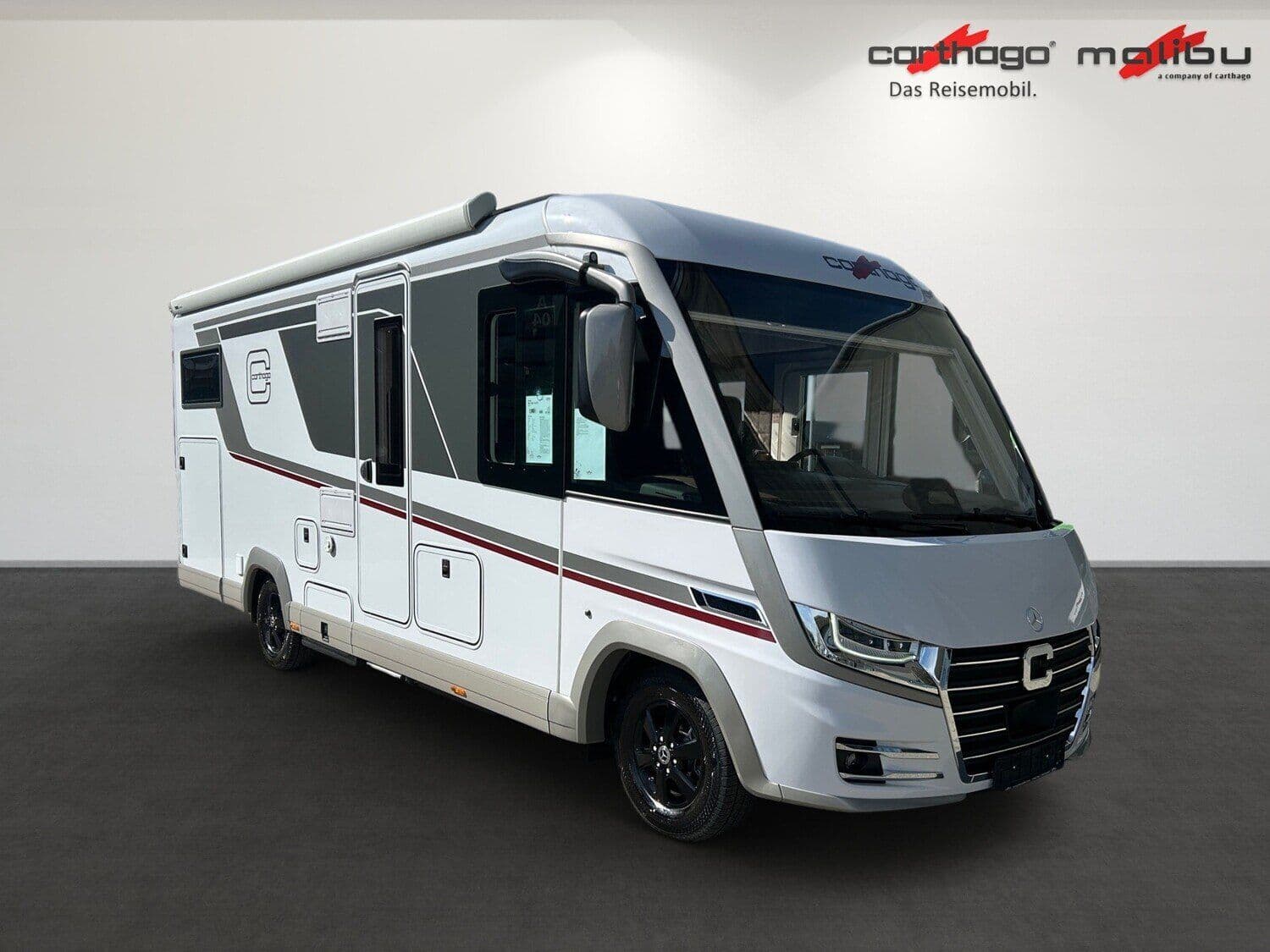 Wohnmobil Carthago chic c-line I 4.9 LE mit 4 Sitzen bei Carthago Reisemobilbau GmbH Wohnmobil Mercedes Sprinter Carthago 4.9 LE chic c-line I mit 4 Sitzen und 4 Schlafplätzen