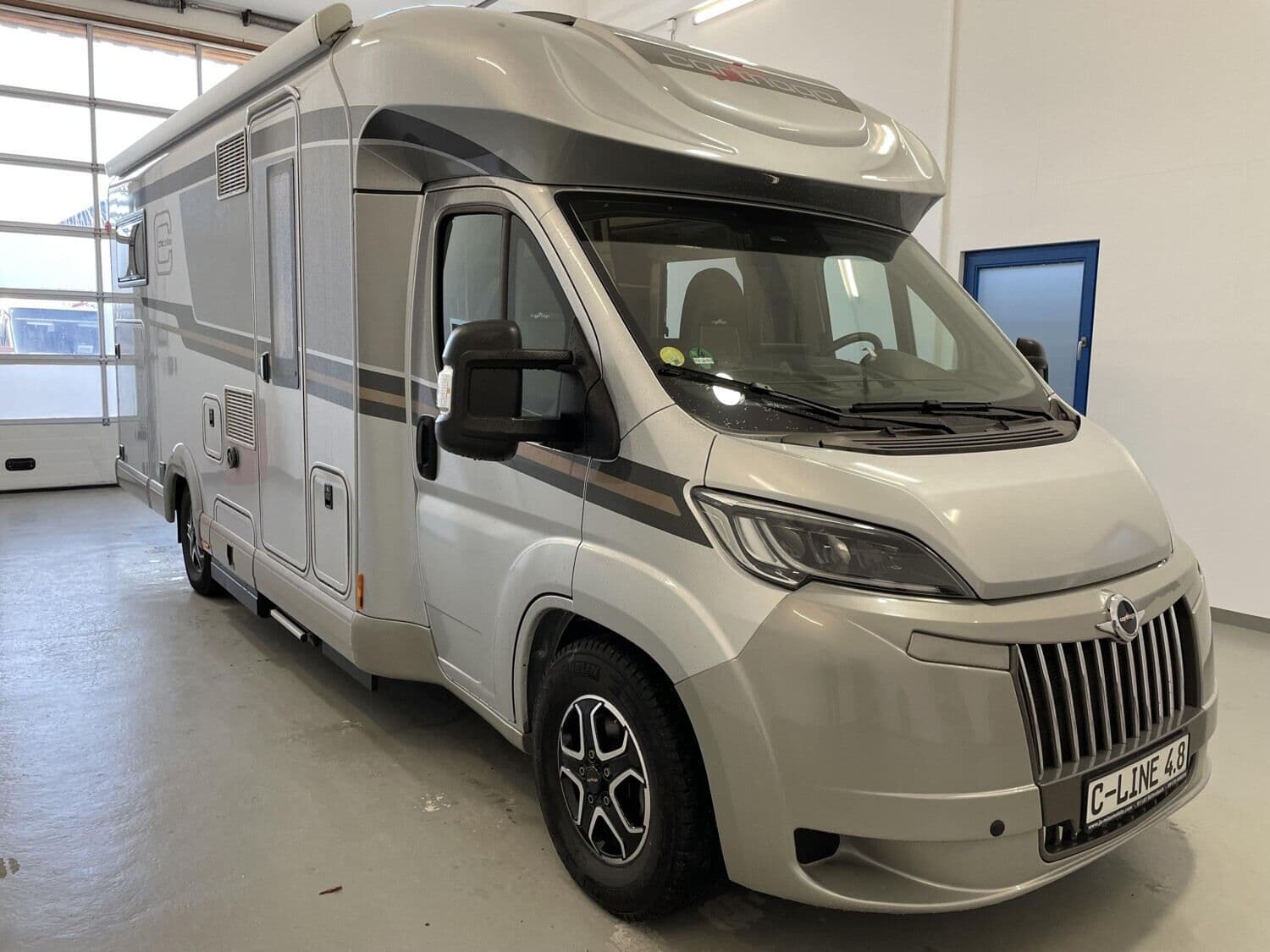 Wohnmobil Carthago chic c-line T 4.8 LE mit 4 Sitzen bei Ja-Reisemobile Jürgen Lesniczack Wohnmobil Fiat Ducato Carthago 4.8 LE chic c-line T mit 4 Sitzen und 2 Schlafplätzen