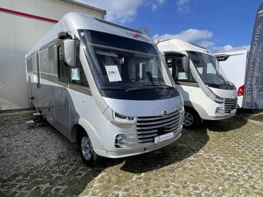 Carthago liner-for-two I 53 Iveco