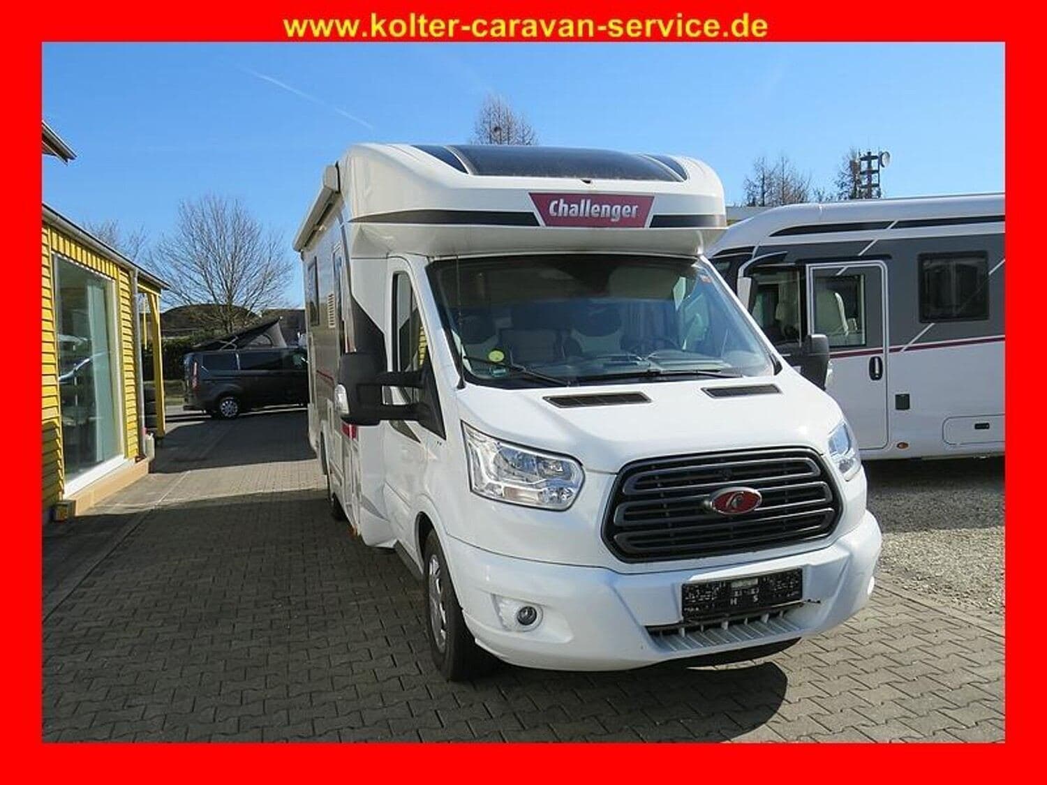 Wohnmobil Challenger Graphite 288 mit 5 Sitzen bei Kolter-Caravan-Service Wohnmobil Ford Transit Challenger 288 Graphite mit 5 Sitzen und 3 Schlafplätzen