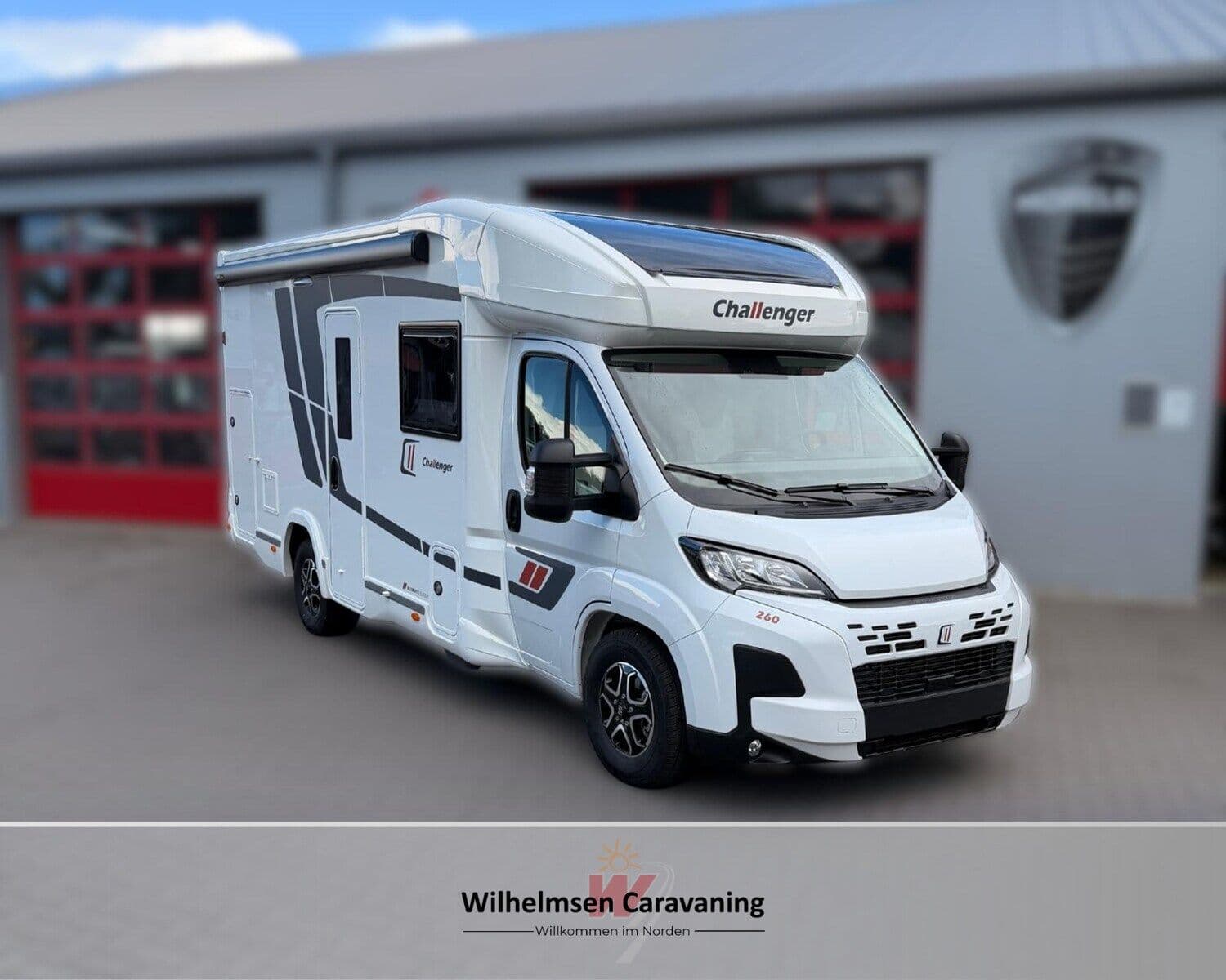 Wohnmobil Challenger Teilintegriert Ultimate Edition 260 mit 4 Sitzen bei Wilhelmsen Caravaning GmbH Wohnmobil Fiat Ducato Challenger 260 Teilintegriert Ultimate Edition mit 4 Sitzen und 4 Schlafplätzen