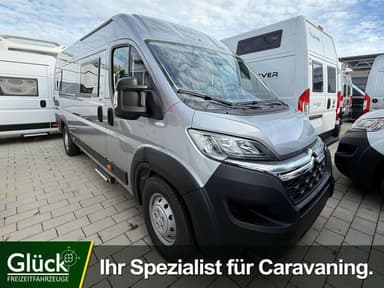 Clever Runner Van