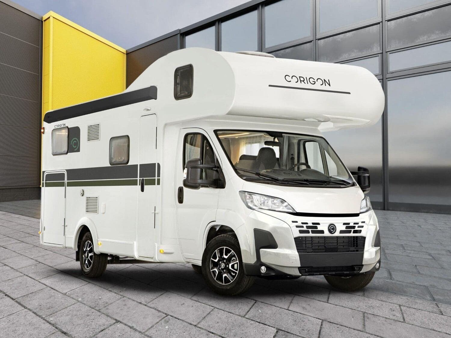 Wohnmobil Corigon A Pure 70 D mit 6 Sitzen bei Das Fahrzeughaus GmbH Wohnmobil Fiat Ducato Corigon 70 D A Pure mit 6 Sitzen und 6 Schlafplätzen