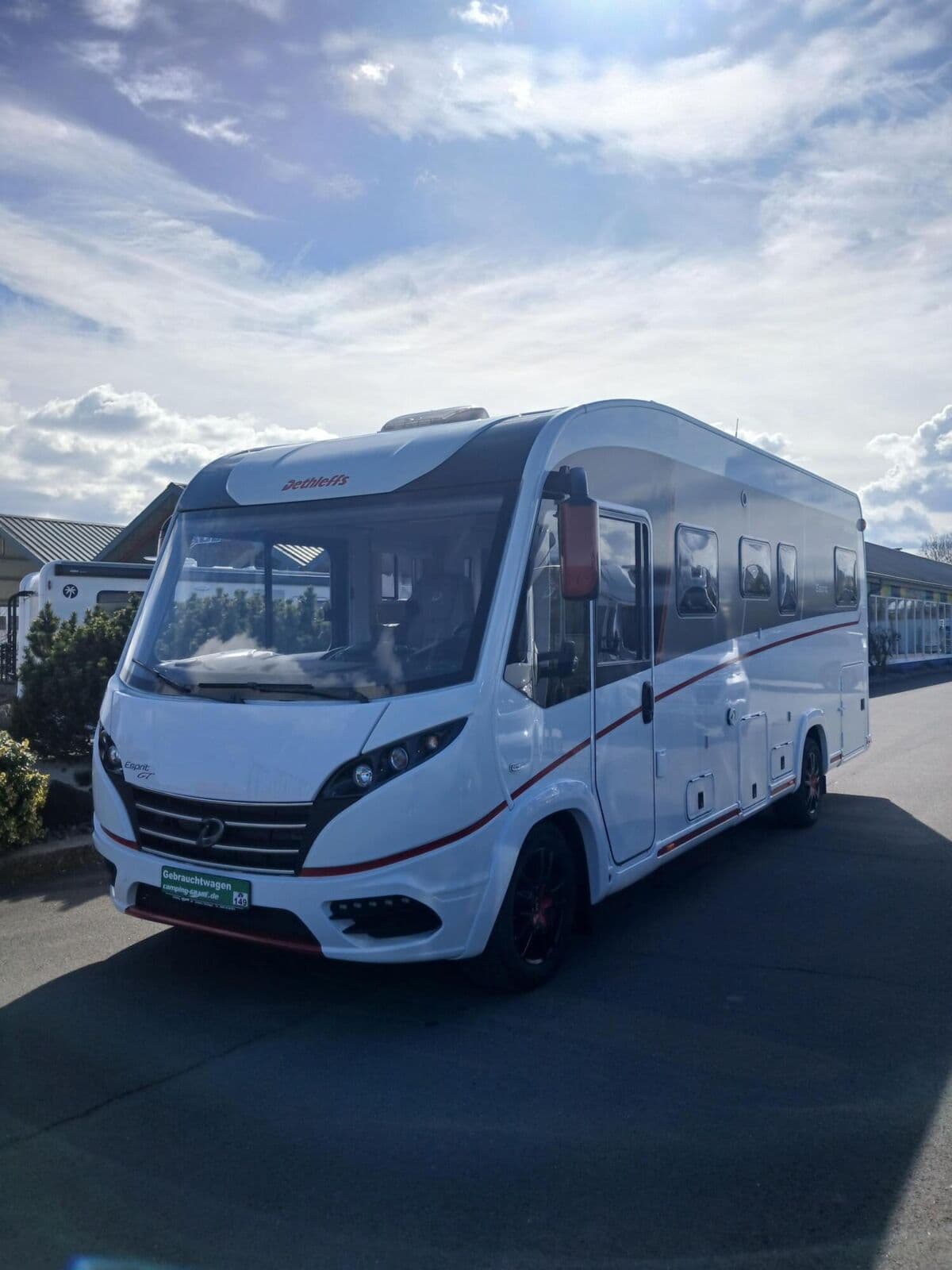 Wohnmobil Dethleffs Esprit I 7150-2 EBL mit 4 Sitzen bei Camping Grabe GmbH & Co.KG Wohnmobil Fiat Ducato Dethleffs I 7150-2 EBL Esprit mit 4 Sitzen und 4 Schlafplätzen