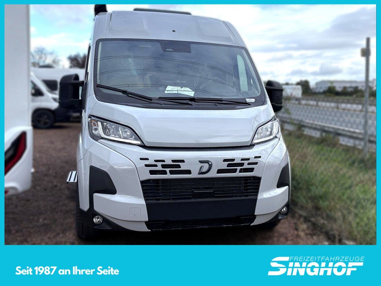 Wohnmobil Dethleffs Globetrail 640 ES Fiat mit 4 Sitzen bei Freizeitfahrzeuge Singhof GmbH & Co. KG Wohnmobil Fiat Ducato Dethleffs 640 ES Fiat Globetrail mit 4 Sitzen und 2 Schlafplätzen