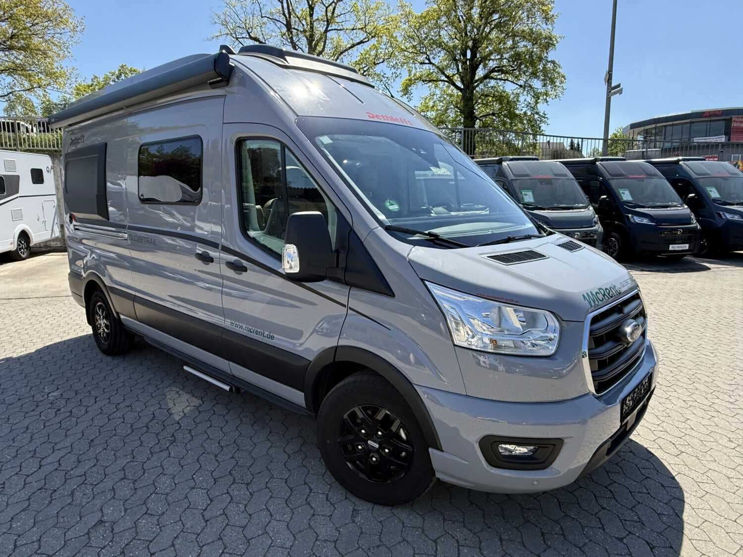 Wohnmobil Dethleffs Globetrail Classic 590 DK Ford mit 4 Sitzen bei WoMo Welt GmbH Wohnmobil Ford Transit Dethleffs 590 DK Ford Globetrail Classic mit 4 Sitzen und 2 Schlafplätzen