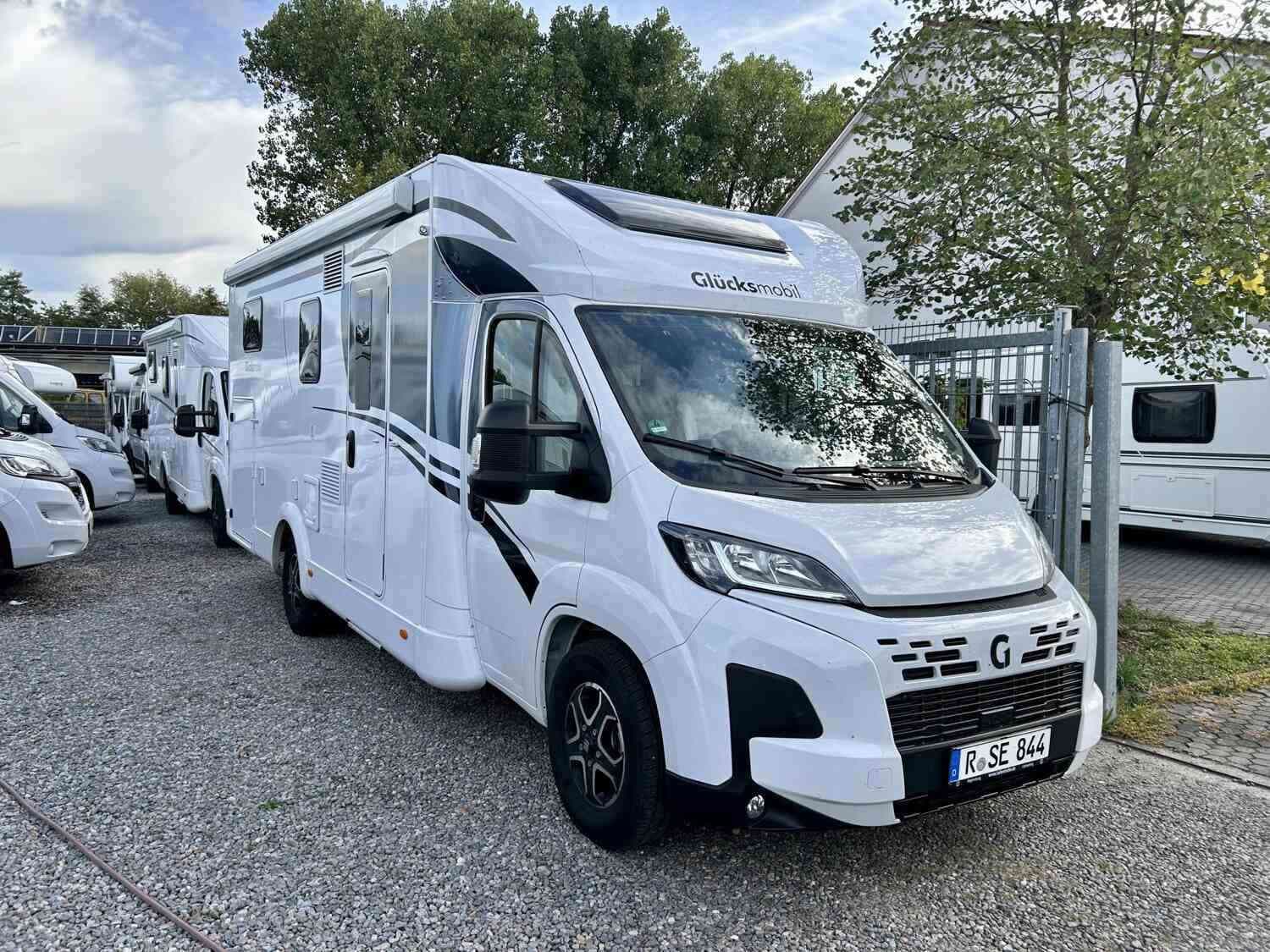 Wohnmobil Dethleffs Just Camp T 7052 EB mit 4 Sitzen bei Seltenhofer Caravaning GmbH Wohnmobil Fiat Ducato Dethleffs T 7052 EB Just Camp mit 4 Sitzen und 2 Schlafplätzen