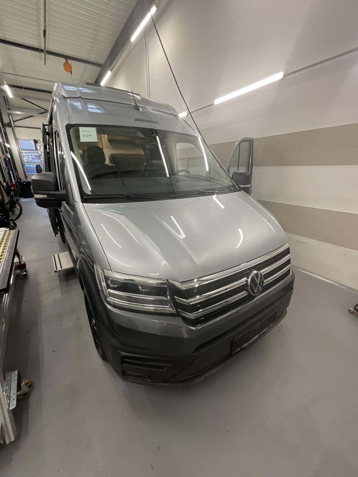 Wohnmobil Eriba Car 600 mit 4 Sitzen bei ERWIN HYMER Center Bad Waldsee GmbH Wohnmobil VW Crafter Eriba 600 Car mit 4 Sitzen und 4 Schlafplätzen