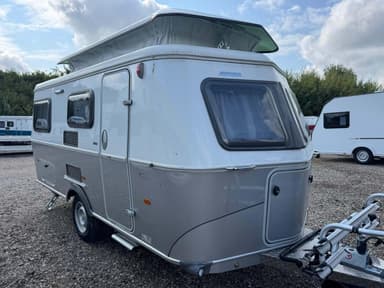 Eriba Touring 542