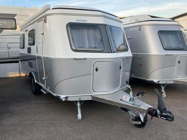 Eriba Touring 542