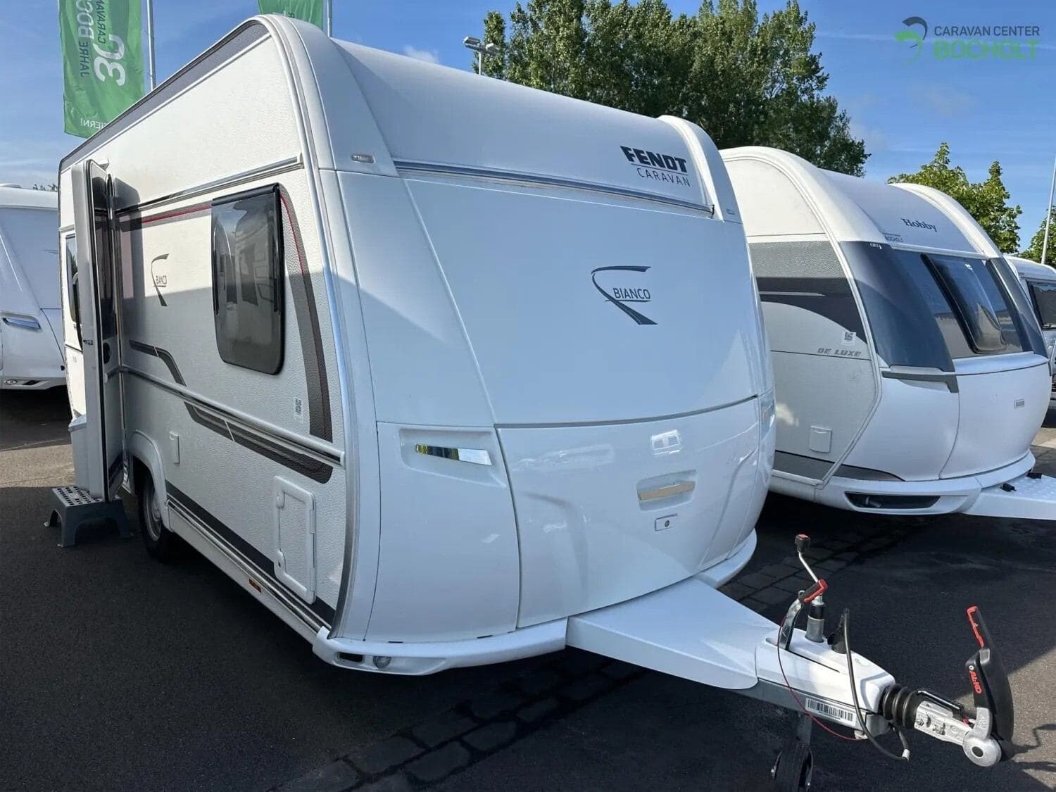 Wohnwagen Fendt Bianco Activ 445 SFB bei Caravan Center Bocholt GmbH & Co. KG Wohnwagen Fendt 445 SFB Bianco Activ mit 4 Schlafplätzen