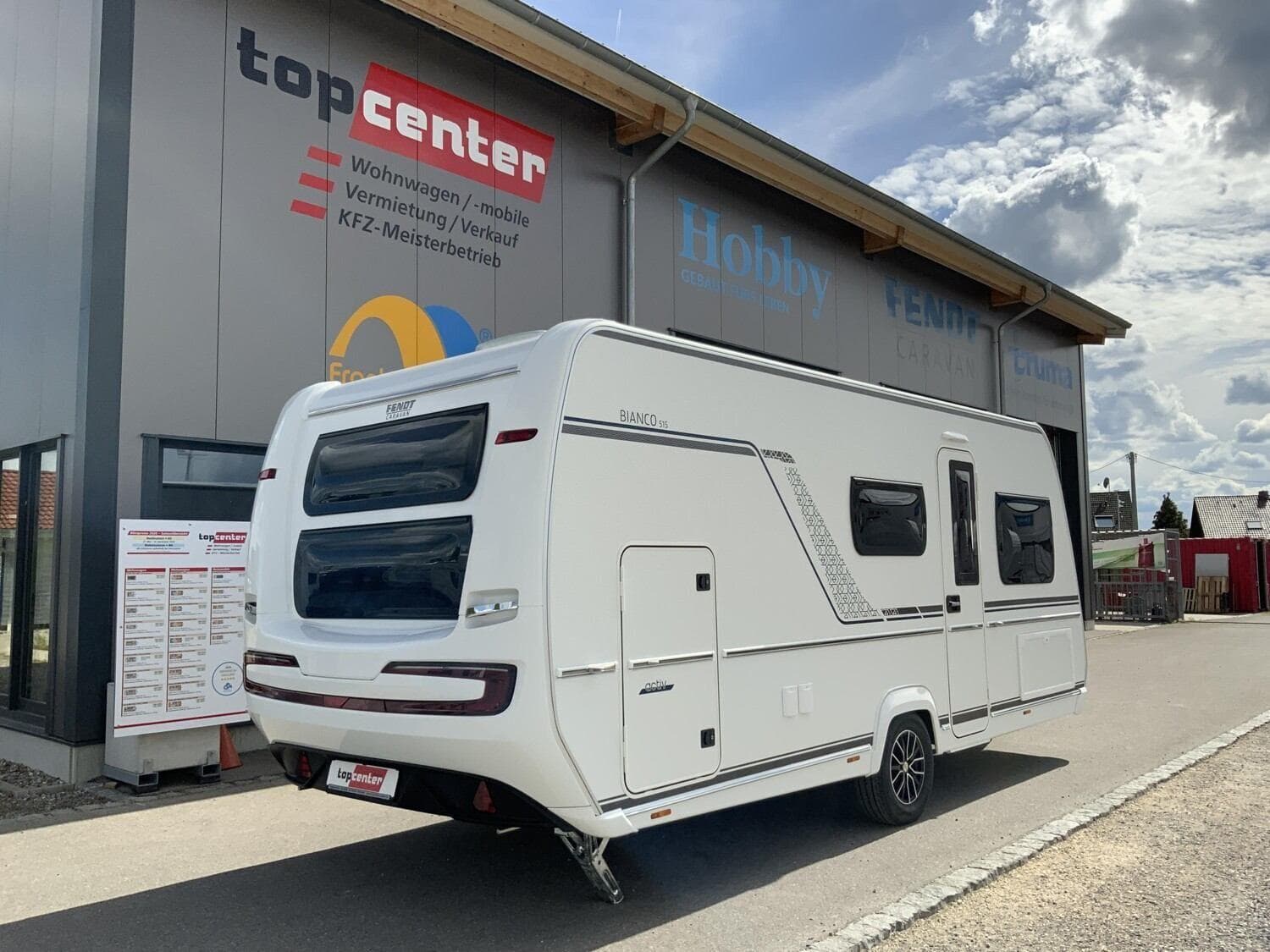 Wohnwagen Fendt Bianco Activ 515 SKF bei topcenter GmbH Wohnwagen Fendt 515 SKF Bianco Activ mit 2 Schlafplätzen