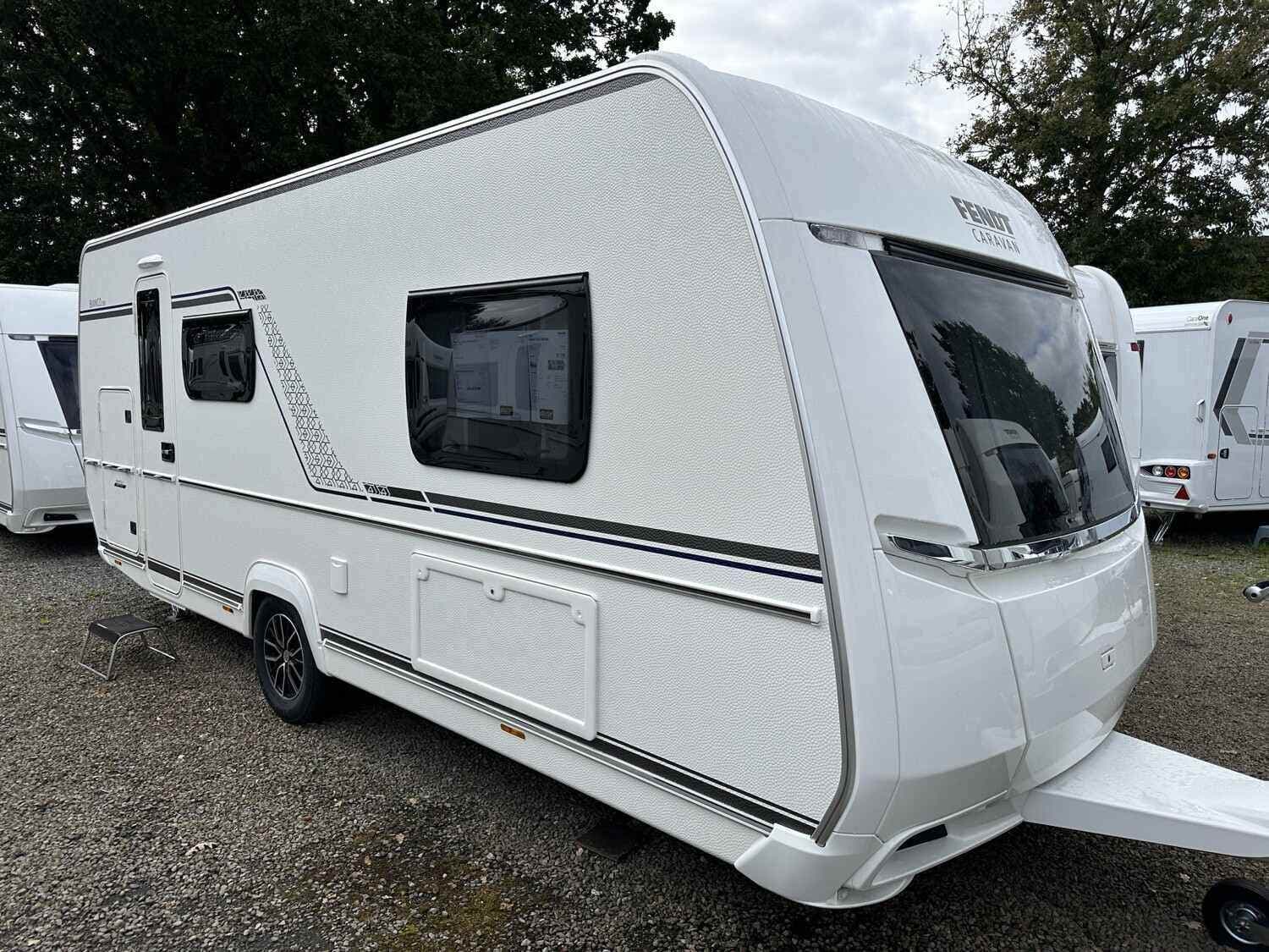 Wohnwagen Fendt Bianco Activ 550 KMG bei Caravan Brandl GmbH Wohnwagen Fendt 550 KMG Bianco Activ mit 2 Schlafplätzen