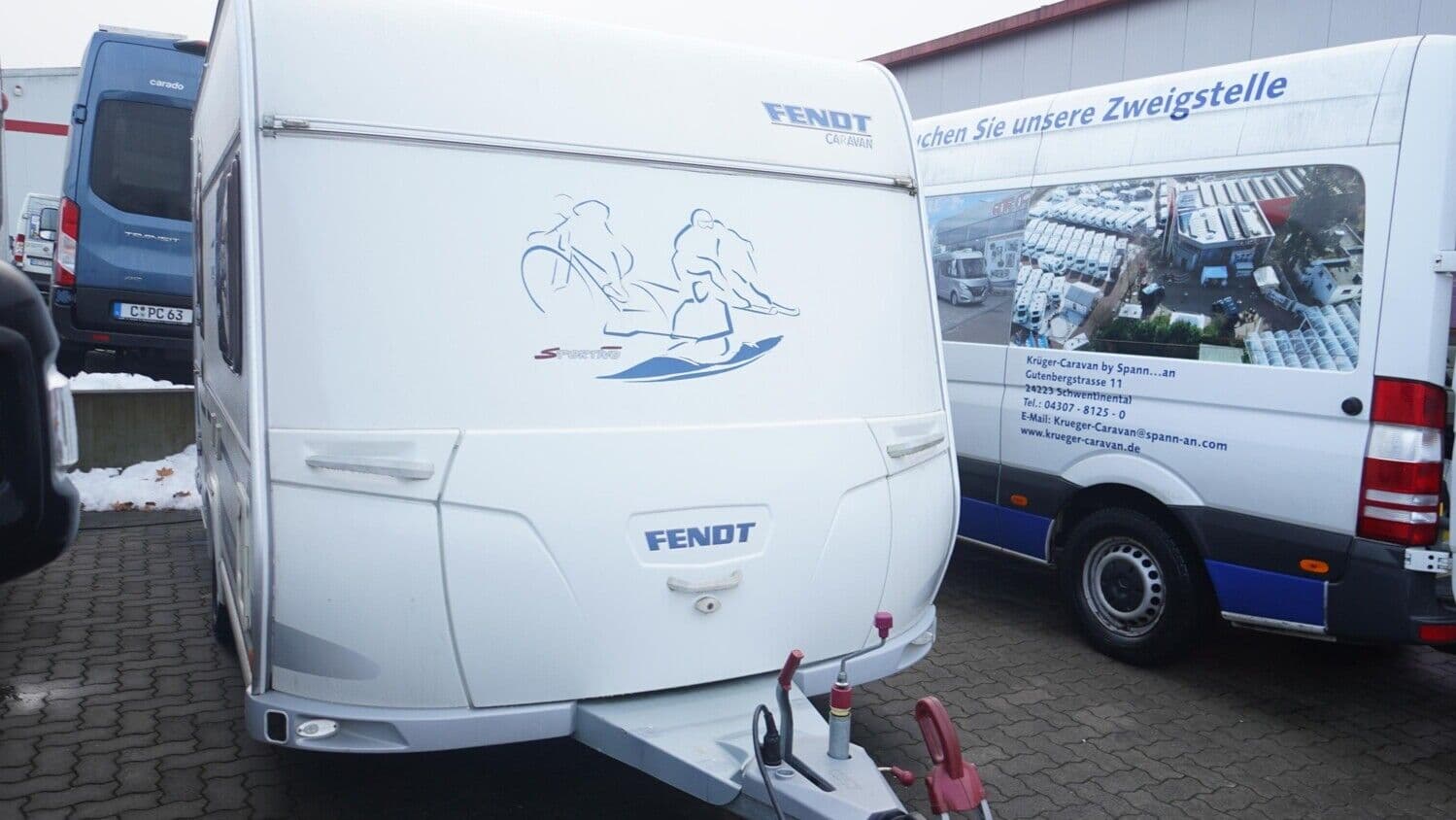Wohnwagen Fendt Bianco Sportivo 390 FHS bei Caravanpark Spann...an GmbH Wohnwagen Fendt 390 FHS Bianco Sportivo mit 2 Schlafplätzen