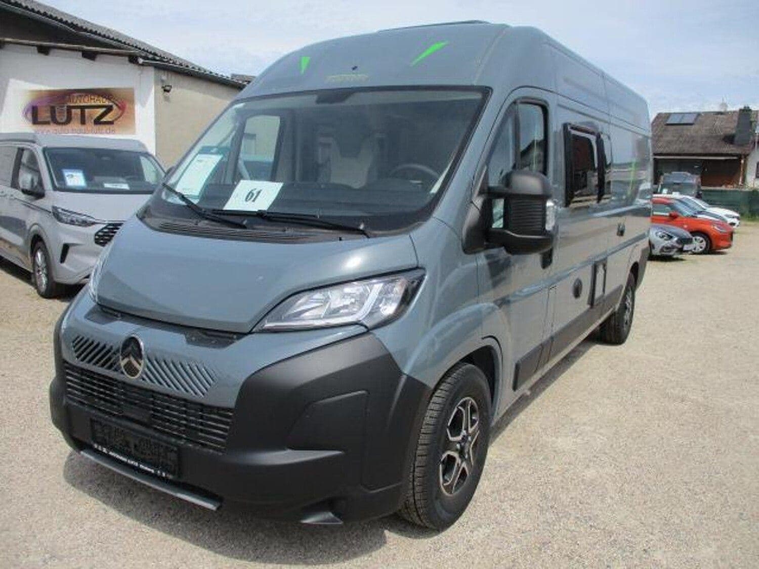 Wohnmobil Forster Livin Up Pro FV 599 EBL mit 4 Sitzen bei Reisemobil-Center / Autohaus LUTZ Wohnmobil Citroen Jumper Forster FV 599 EBL Livin Up Pro mit 4 Sitzen und 2 Schlafplätzen
