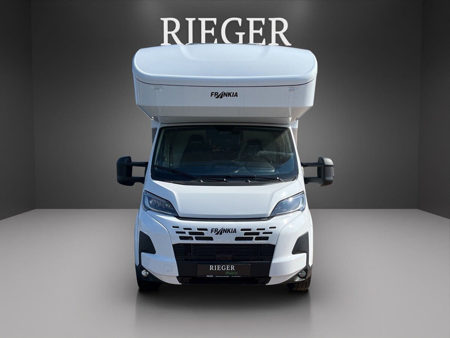 Wohnmobil Frankia F-Line A 740 PLUS EDITION TOGETHER 4.5T mit 2 Sitzen bei Autohaus Rieger GmbH Wohnmobil Fiat Ducato Frankia A 740 PLUS EDITION TOGETHER 4.5T F-Line mit 2 Sitzen und 4 Schlafplätzen