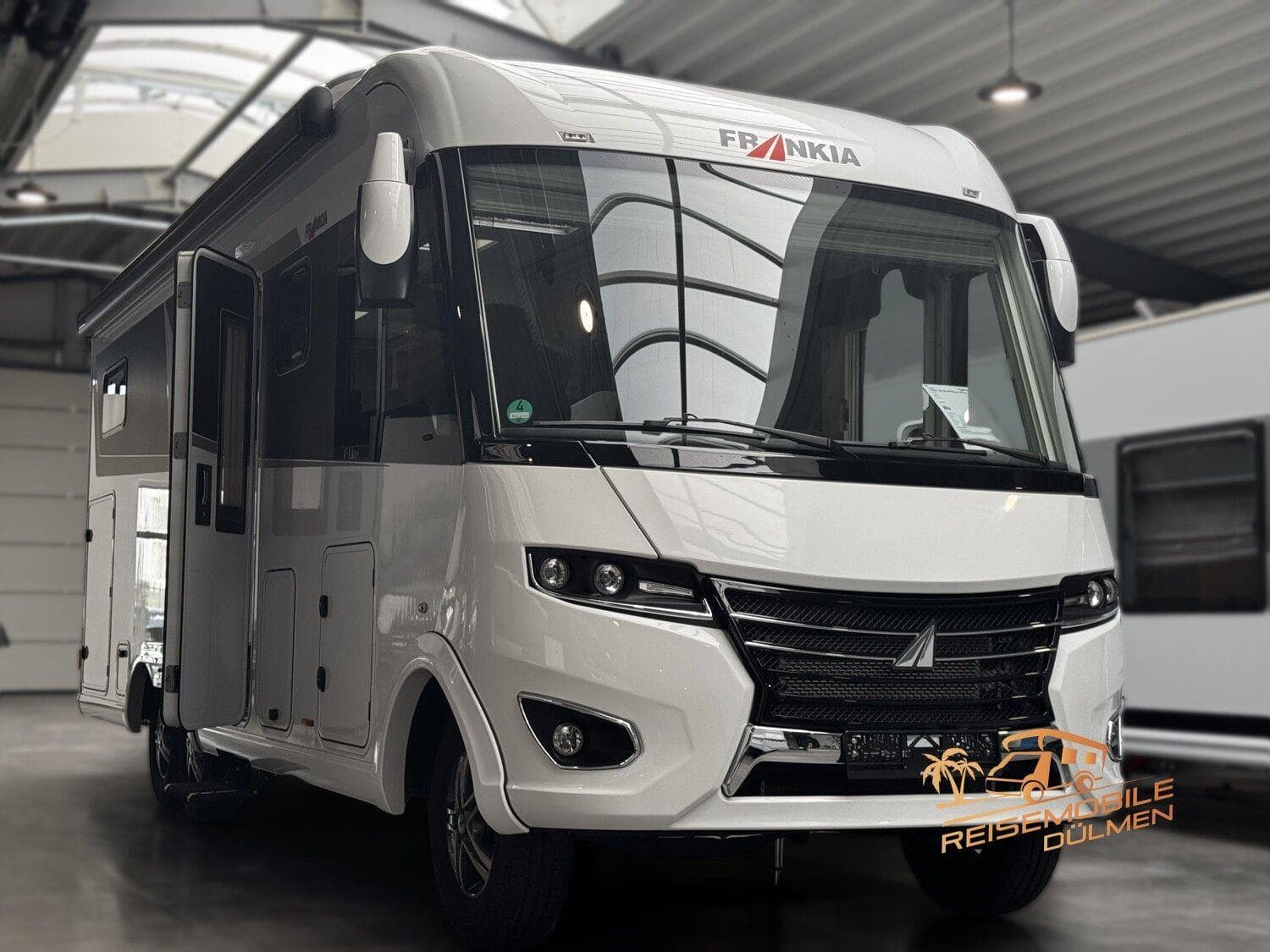 Wohnmobil Frankia F-Line I 790 GD Hubstützen Lithium mit 4 Sitzen bei Reisemobile Dülmen GmbH Wohnmobil Fiat Ducato Frankia I 790 GD Hubstützen Lithium F-Line mit 4 Sitzen und 2 Schlafplätzen