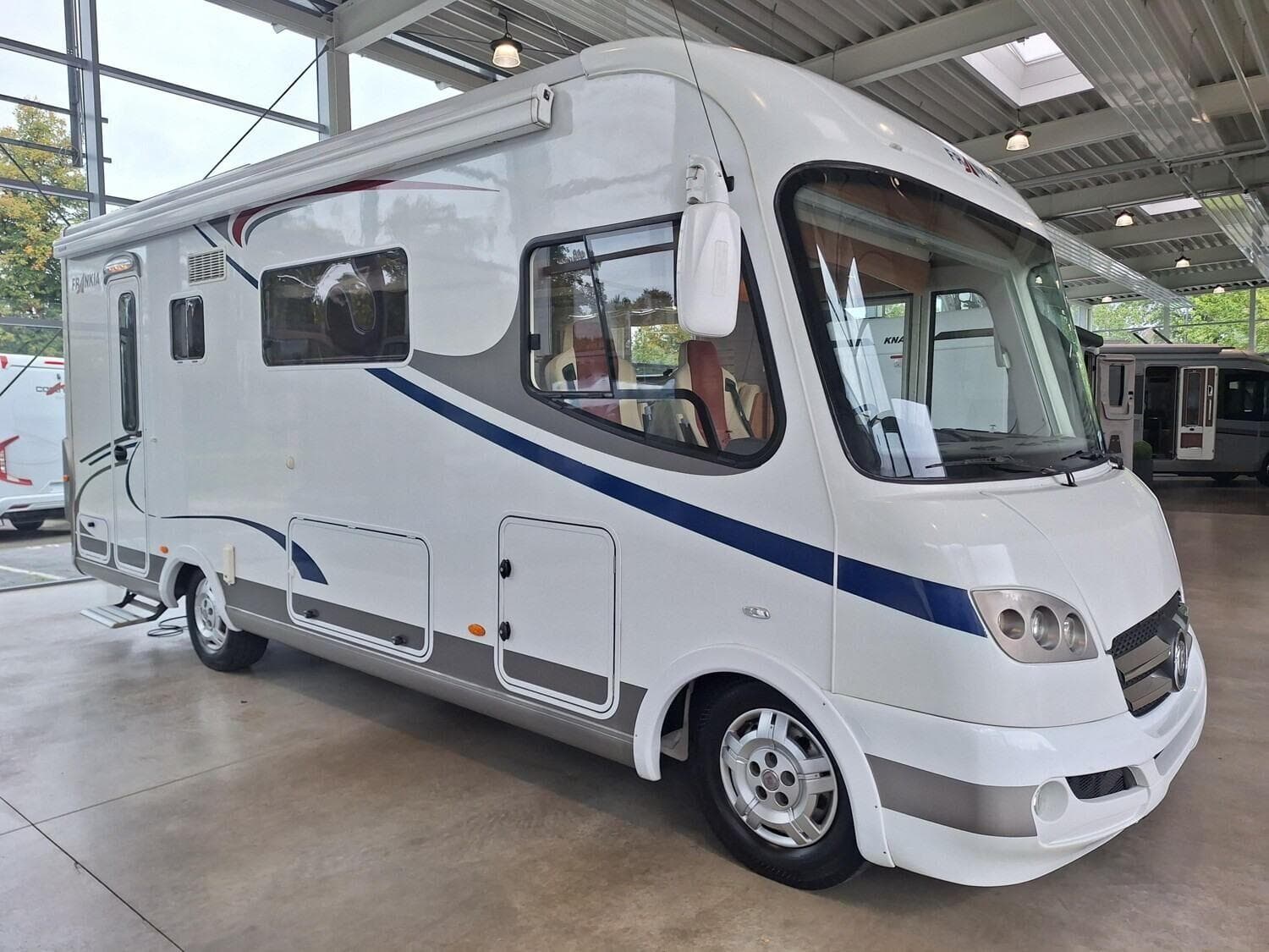 Wohnmobil Frankia Holiday Class I 680 SD mit 4 Sitzen bei MPG Mobilpartner GmbH Wohnmobil Fiat Ducato Frankia I 680 SD Holiday Class mit 4 Sitzen und 3 Schlafplätzen