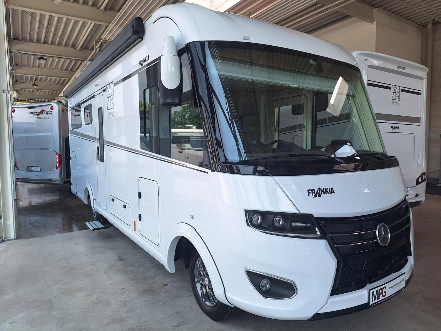 Wohnmobil Frankia Platin I 7400 PLUS FINAL EDITION 5.5T mit 4 Sitzen bei MPG Mobilpartner GmbH Wohnmobil Mercedes Sprinter Frankia I 7400 PLUS FINAL EDITION 5.5T Platin mit 4 Sitzen und 4 Schlafplätzen