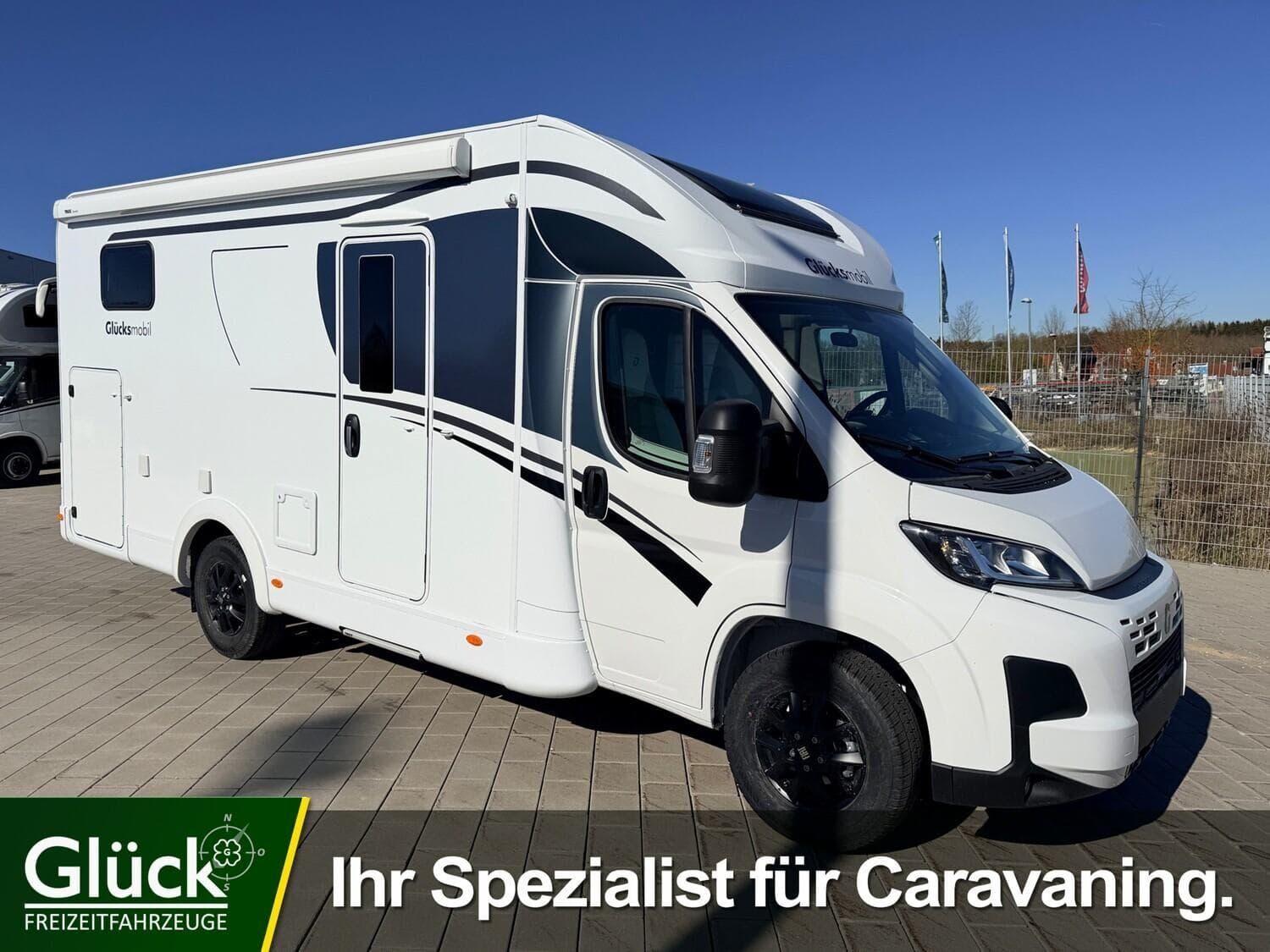 Wohnmobil Glücksmobil T 691 EB mit 4 Sitzen bei Glück Freizeit GmbH Wohnmobil Glücksmobil 691 EB T mit 4 Sitzen und 4 Schlafplätzen