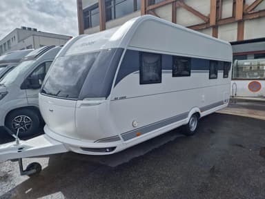 Hobby De Luxe 495 WFB