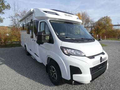 Hobby OnTour C 700 GQ