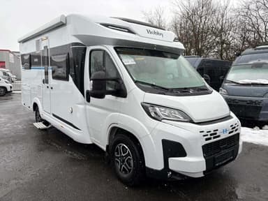 Hobby OnTour T 700 FH