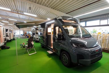Hobby Prestige Van First-Edition 640 ET