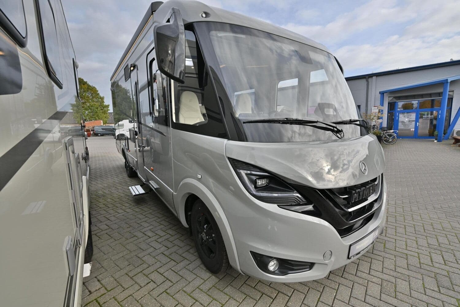 Wohnmobil Hymer B-Klasse ML I 780 mit 4 Sitzen bei Caravan-Wendt GmbH & Co. KG Wohnmobil Mercedes Sprinter Hymer 780 B-Klasse ML I mit 4 Sitzen und 4 Schlafplätzen