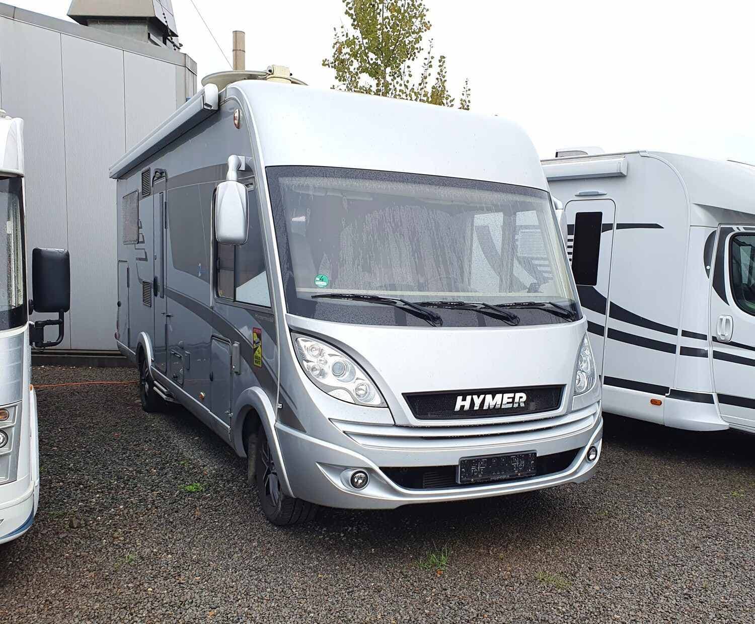 Wohnmobil Hymer DuoMobil 634 SL mit 2 Sitzen bei SOMA Caravaning Center Bremen GmbH Wohnmobil Fiat Ducato Hymer 634 SL DuoMobil mit 2 Sitzen und 2 Schlafplätzen