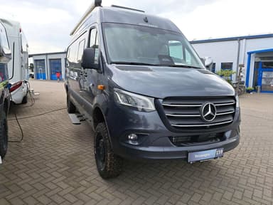 Hymer Grand Canyon S 700