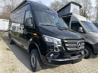 Hymer Grand Canyon S 700