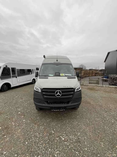 Hymer Grand Canyon S 700