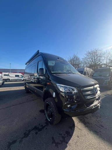 Hymer Grand Canyon S 700