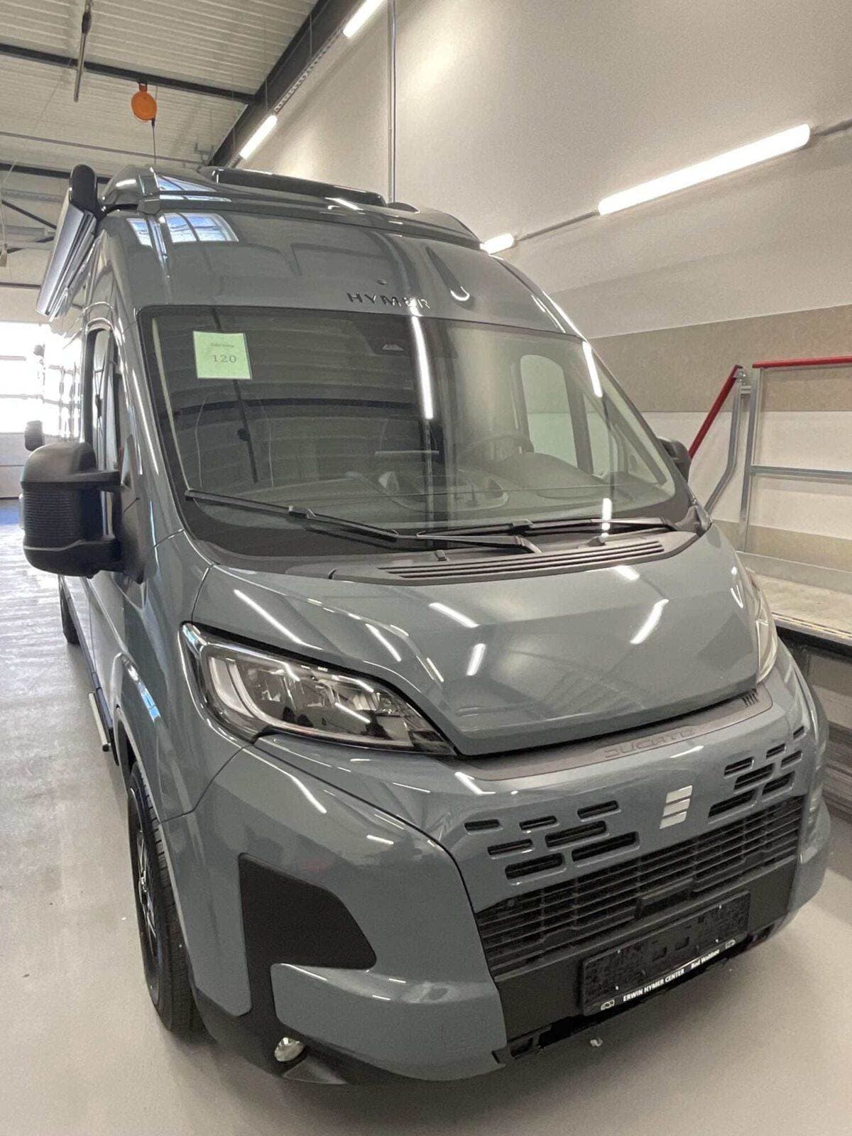 Wohnmobil Hymer Yellowstone 601 mit 4 Sitzen bei ERWIN HYMER Center Bad Waldsee GmbH Wohnmobil Fiat Ducato Hymer 601 Yellowstone mit 4 Sitzen und 4 Schlafplätzen