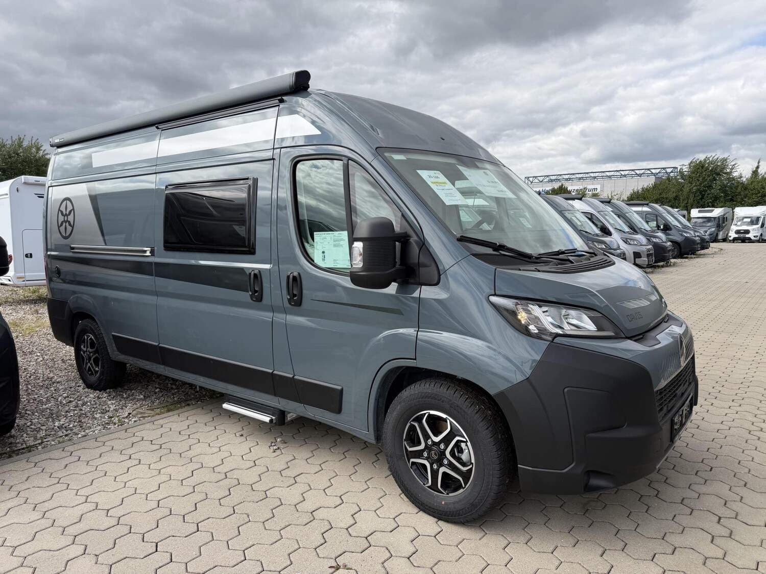 Wohnmobil Karmann Davis Trendstyle DA 590 TSC mit 4 Sitzen bei Wohnmobile Ratzeburg by AL-CAR Technology Wohnmobil Citroen Jumper Karmann DA 590 TSC Davis Trendstyle mit 4 Sitzen und 2 Schlafplätzen