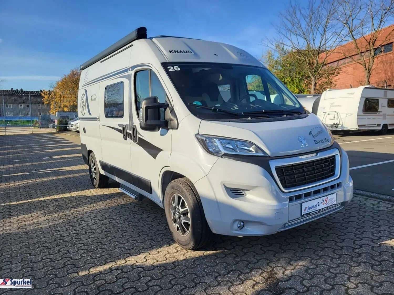 Wohnmobil Knaus BoxLife 540 MQ mit 4 Sitzen bei Auto Spürkel GmbH & C o. KG Wohnmobil Peugeot Boxer Knaus 540 MQ BoxLife mit 4 Sitzen und 2 Schlafplätzen