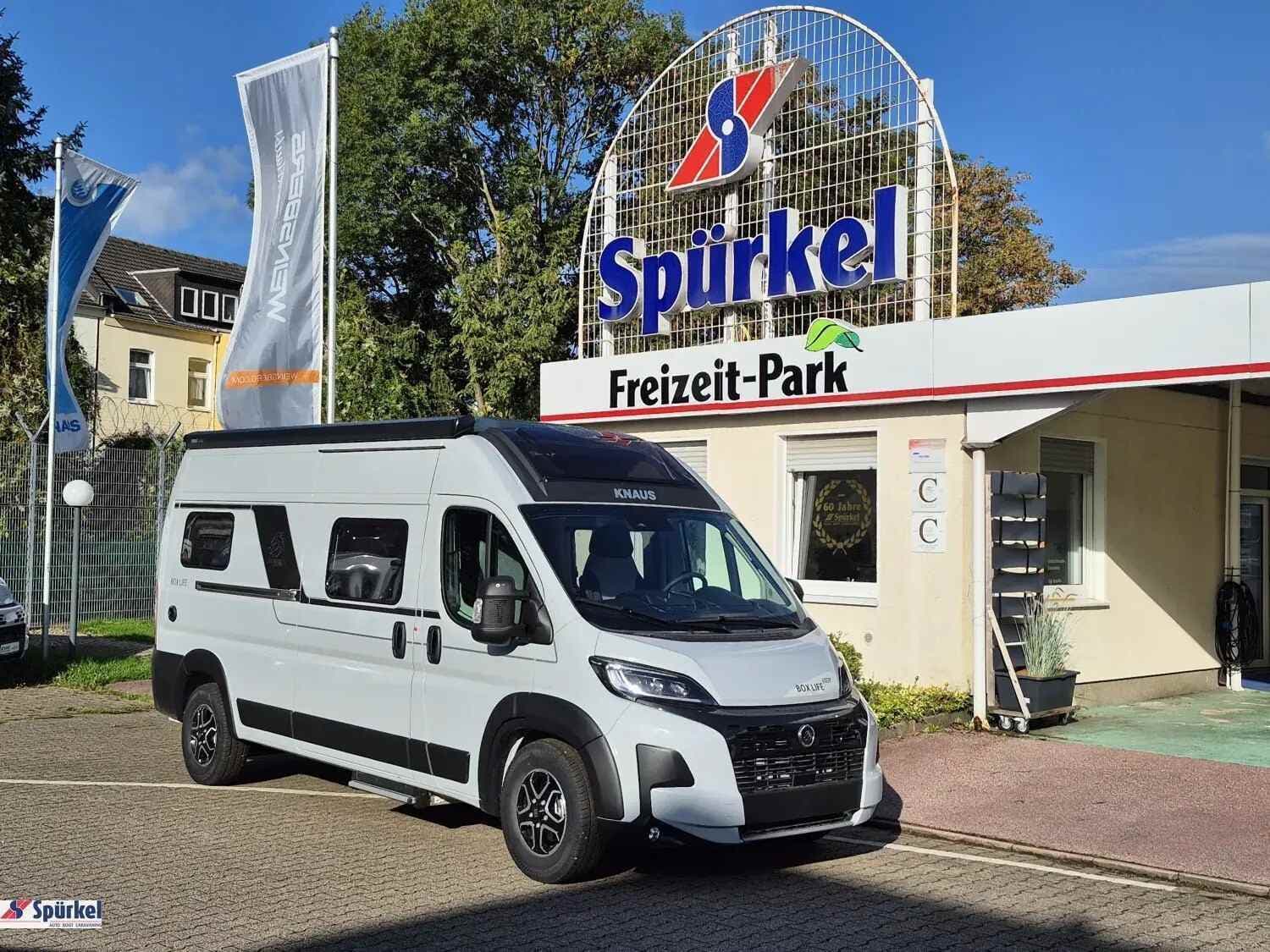 Wohnmobil Knaus BoxLife 600 MQ Platinum Selection mit 4 Sitzen bei Auto Spürkel GmbH & C o. KG Wohnmobil Knaus 600 MQ Platinum Selection BoxLife mit 4 Sitzen und 2 Schlafplätzen