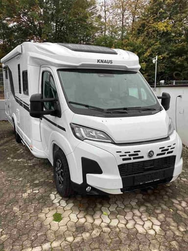 Knaus L!VE TI 700 MEG Platinum Selection