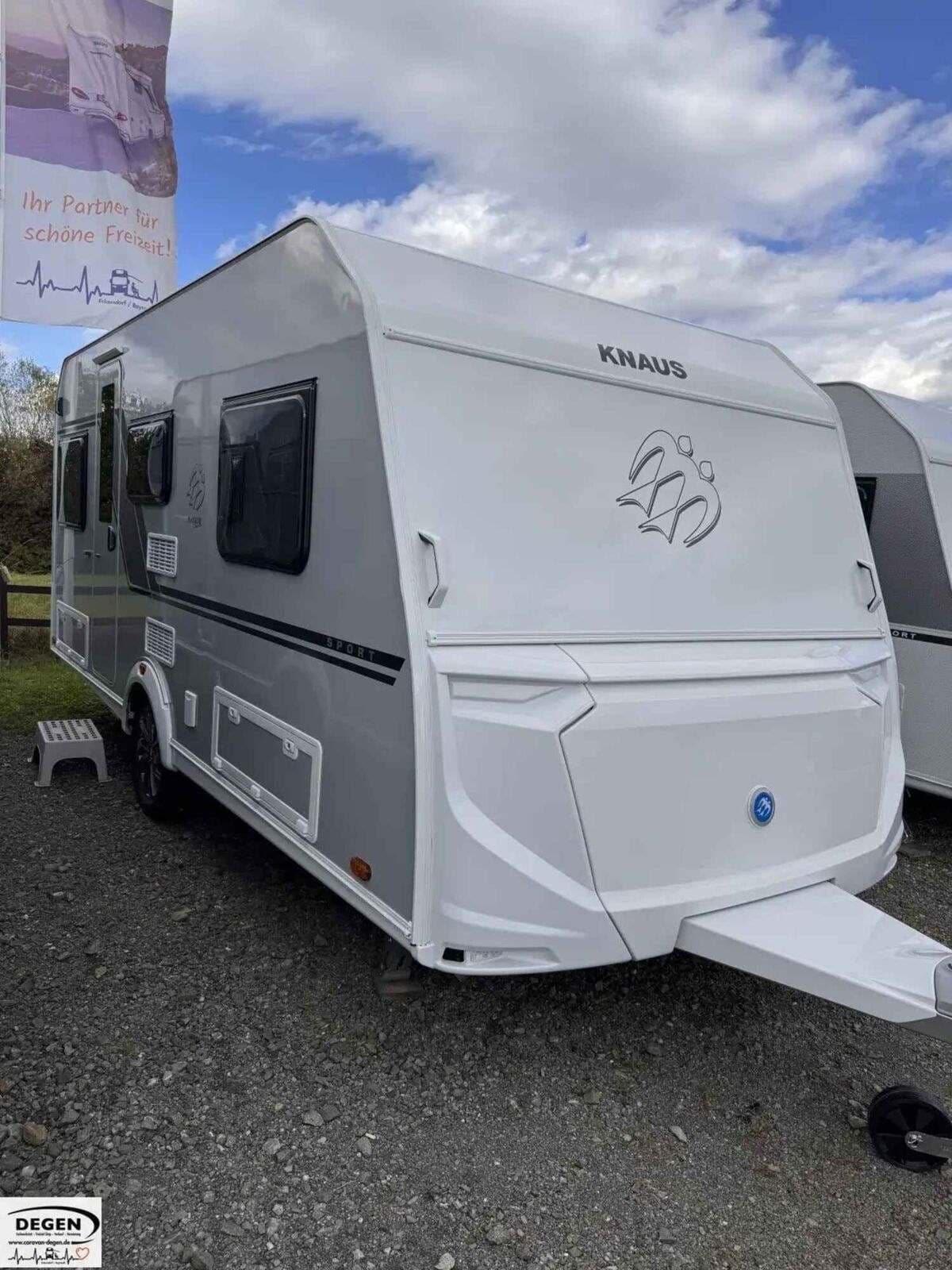 Wohnwagen Knaus Sport 460 EU bei Degen Caravan KG Wohnwagen Knaus 460 EU Sport mit 3 Schlafplätzen