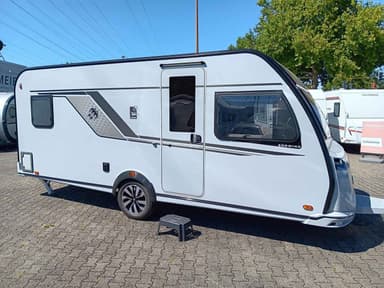 Knaus Südwind BLACK SELECTION 500 UF