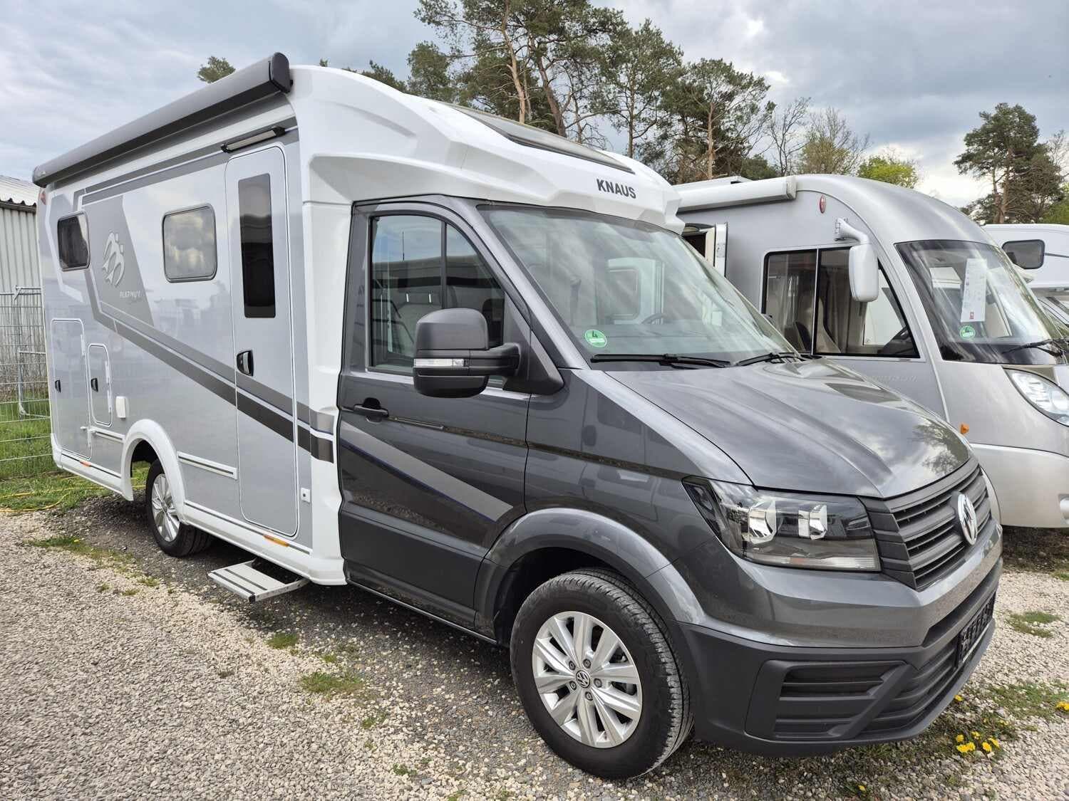 Wohnmobil Knaus Van TI PLUS PLATINUM SELECTION 650 MEG mit 4 Sitzen bei RC Reisemobil-Center Celle GmbH Wohnmobil VW Crafter Knaus 650 MEG Van TI PLUS PLATINUM SELECTION mit 4 Sitzen und 2 Schlafplätzen