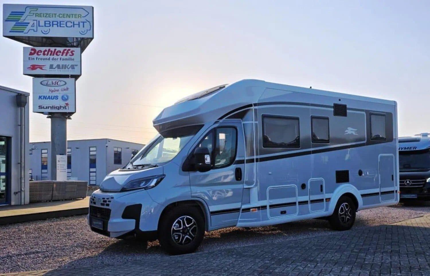 Wohnmobil Laika Ecovip L 3019 Titanio mit 4 Sitzen bei Freizeit-Center Albrecht GmbH & Co. KG Wohnmobil Fiat Ducato Laika L 3019 Titanio Ecovip mit 4 Sitzen und 2 Schlafplätzen