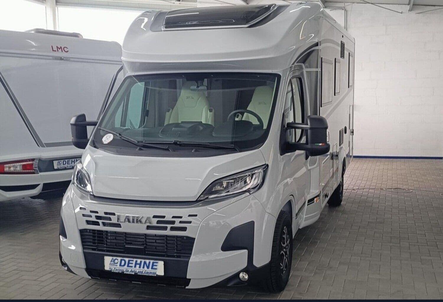 Wohnmobil Laika Ecovip Titanio L 3019 mit 4 Sitzen bei A.C. Dehne GmbH Wohnmobil Fiat Ducato Laika L 3019 Ecovip Titanio mit 4 Sitzen und 2 Schlafplätzen