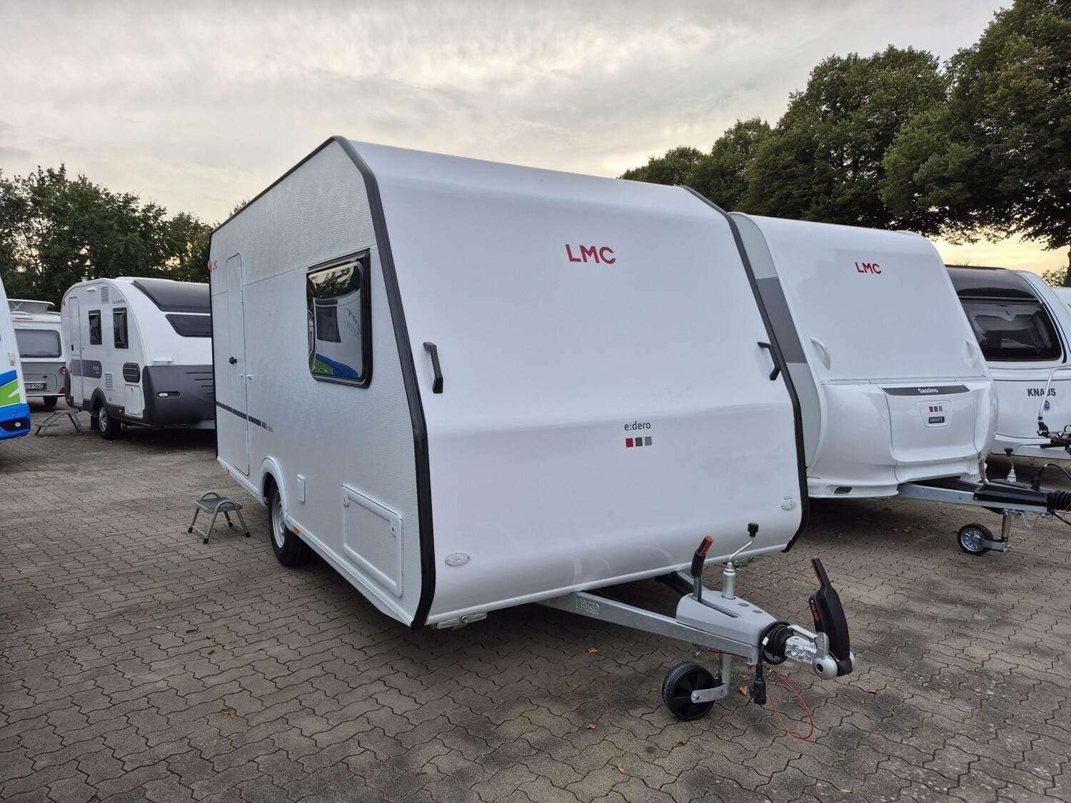 Wohnwagen LMC e-dero 470 K bei Caravanpark Spann...an GmbH Wohnwagen LMC 470 K e-dero mit 4 Schlafplätzen