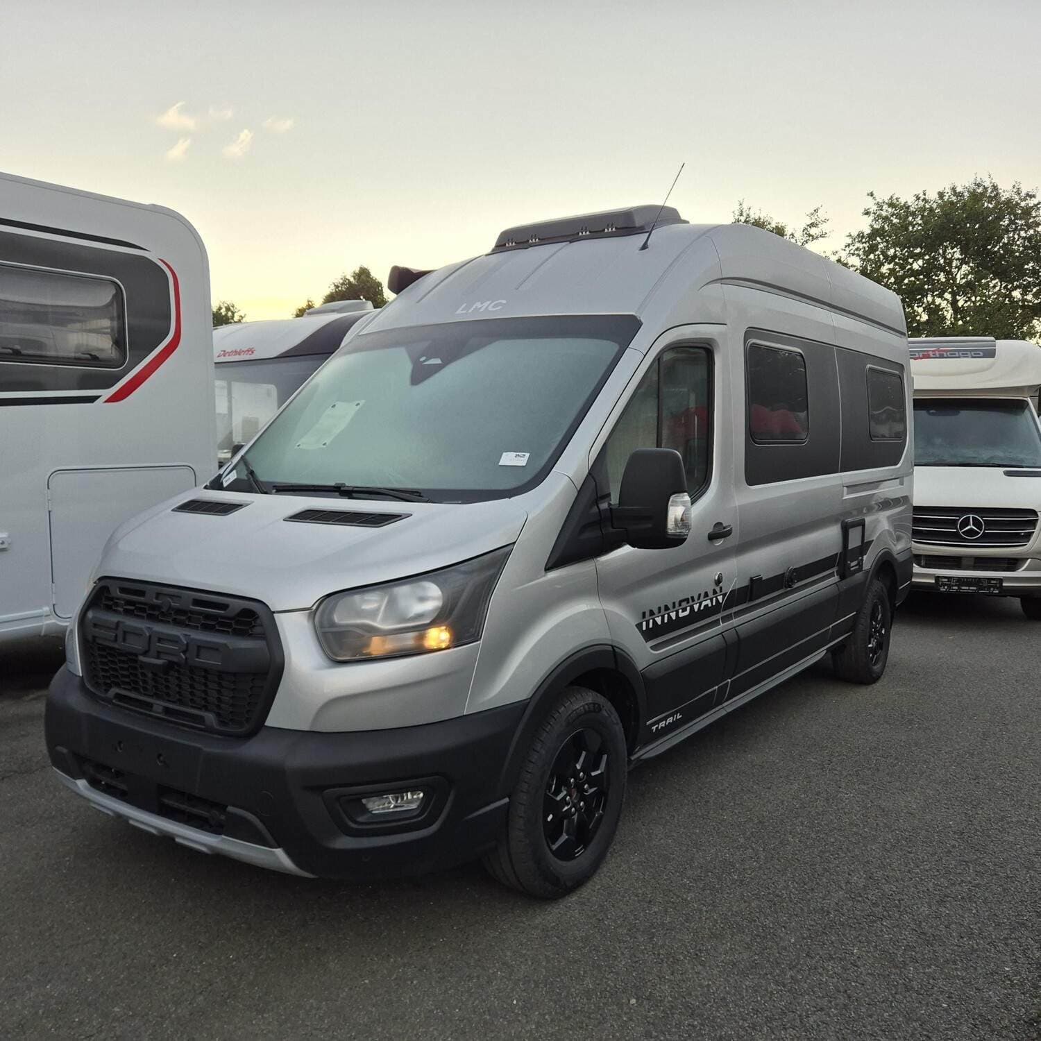 Wohnmobil LMC Innovan Ford 592 mit 4 Sitzen bei Caravanpark Spann...an GmbH Wohnmobil Ford Transit LMC 592 Innovan Ford mit 4 Sitzen und 2 Schlafplätzen