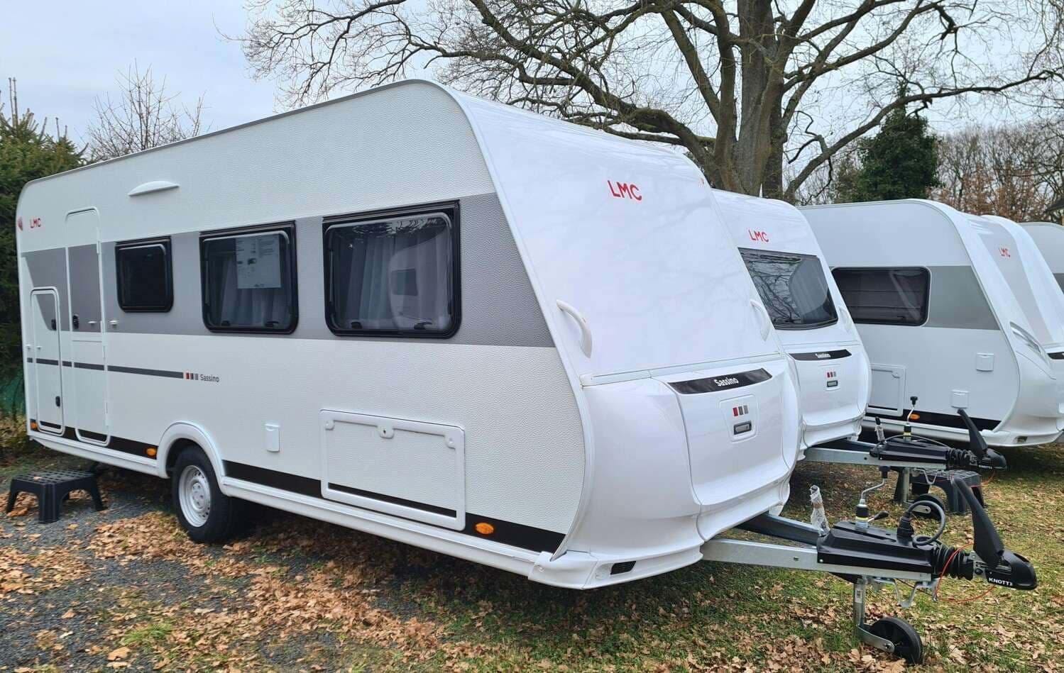 Wohnwagen LMC Sassino 470 K bei CARAVAN-CENTER-LÜTZ GmbH Wohnwagen LMC 470 K Sassino mit 6 Schlafplätzen