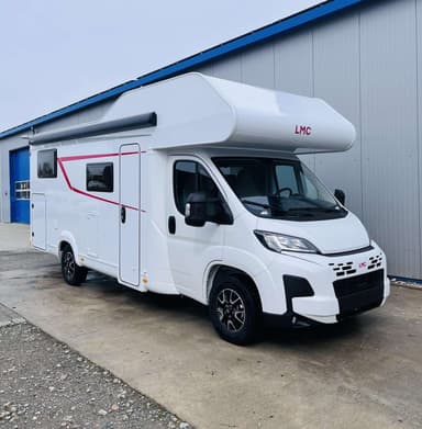 LMC Tourer A 690 G